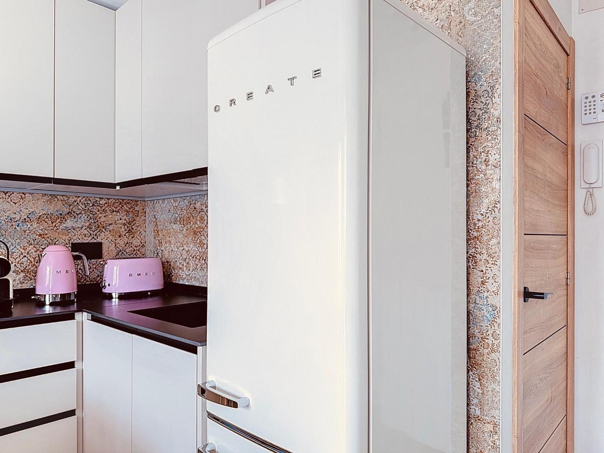 Alhambra Deco Homtels Apartment Torremolinos Luaran gambar
