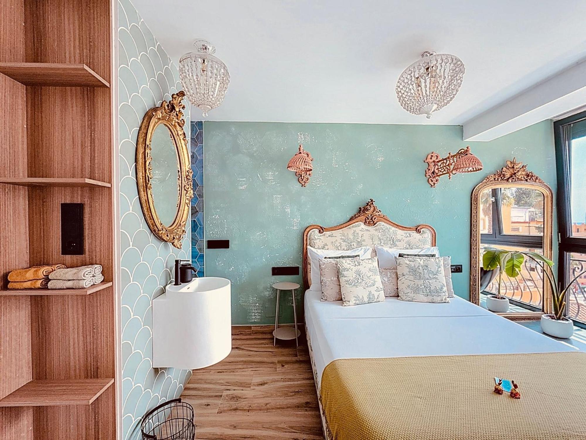 Alhambra Deco Homtels Apartment Torremolinos Luaran gambar